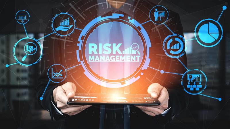 Reinventing Risk Management – From Reporting to Prediction